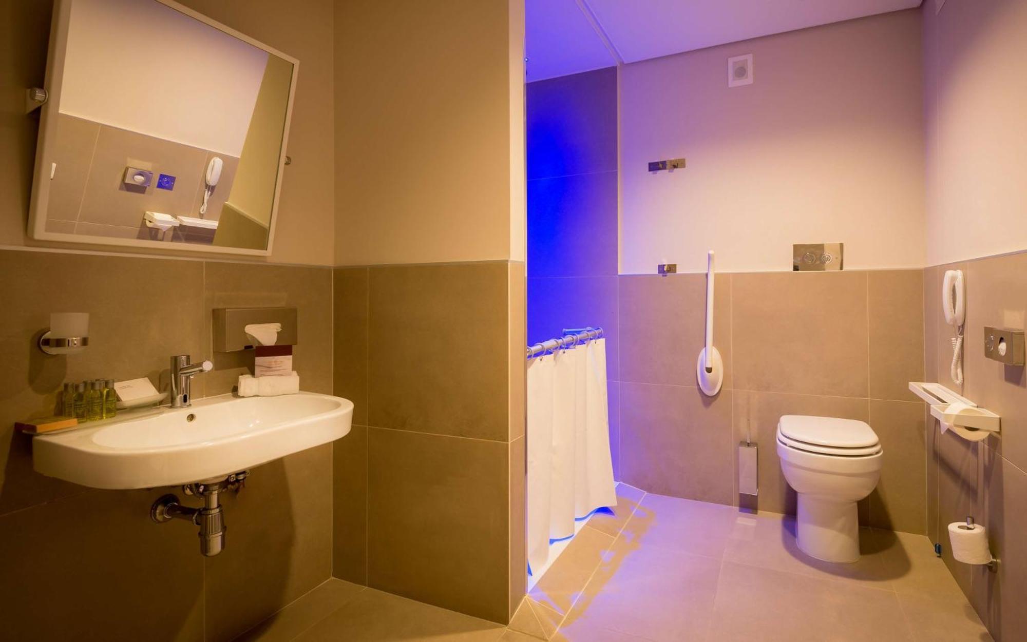 King Room - Mobility Access