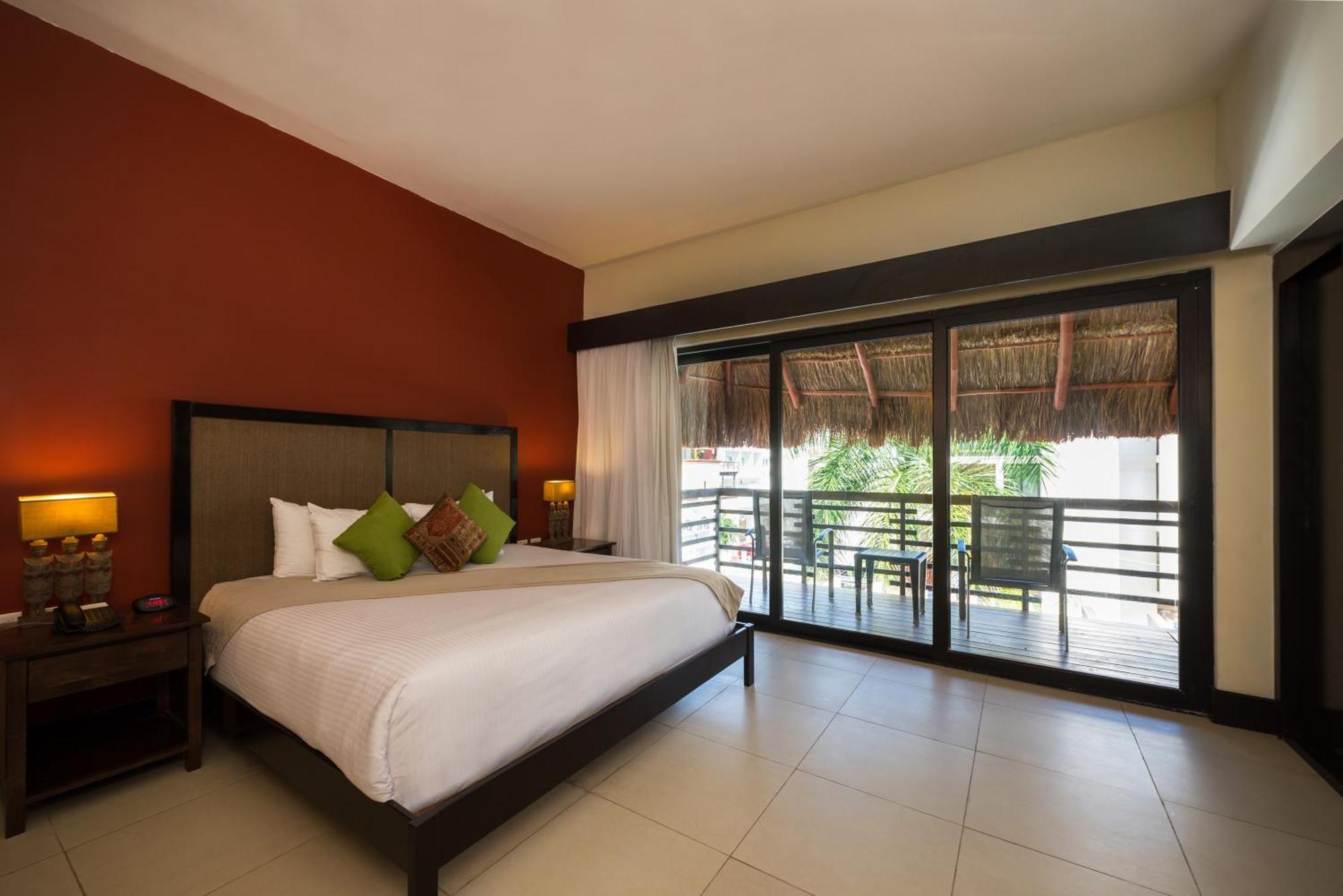 Aldea Two Bedroom Penthouse Suite Rooftop Private Pool