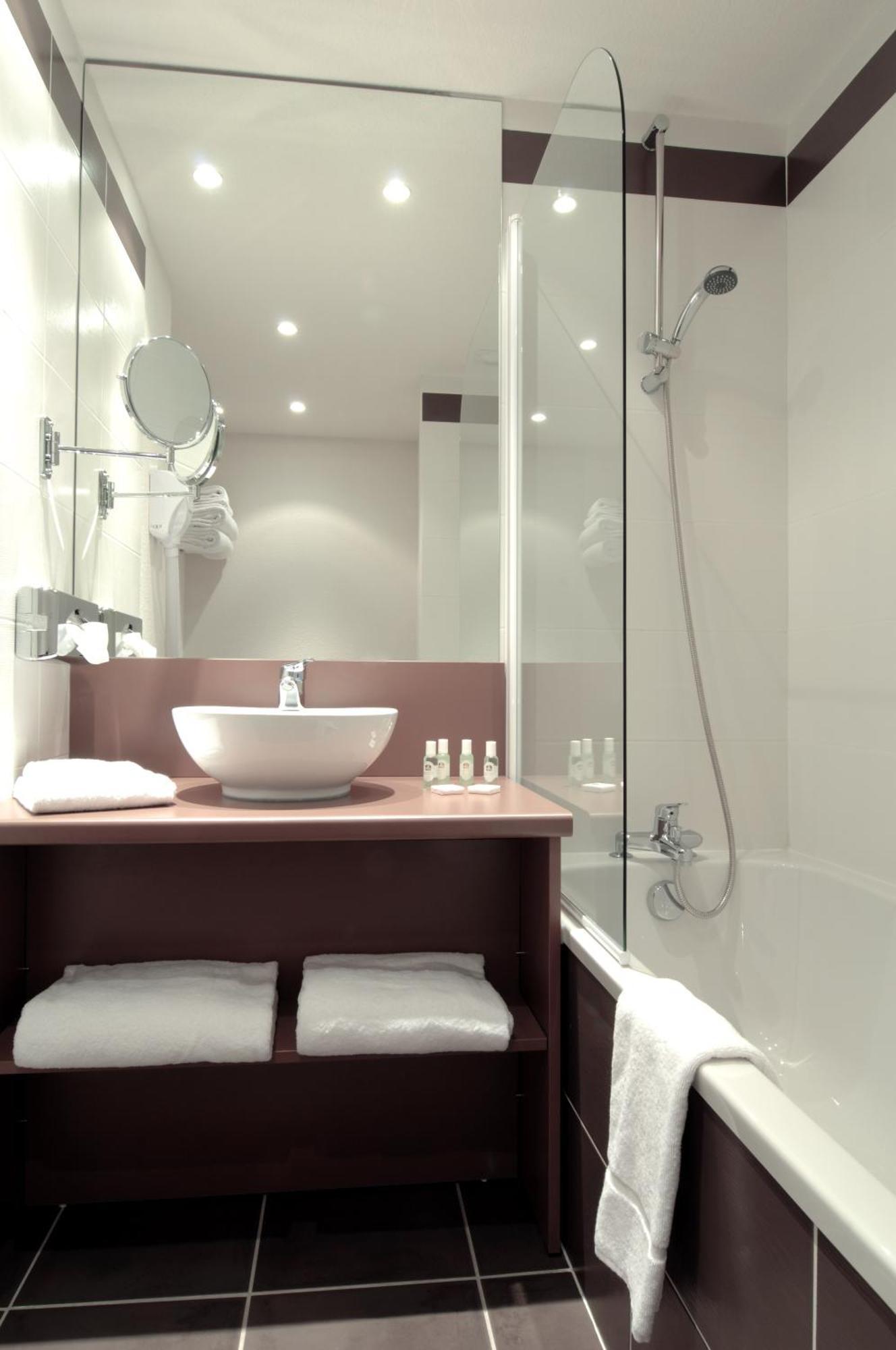 Chambre Lit Queen-Size Supérieure avec Canapé-Lit
