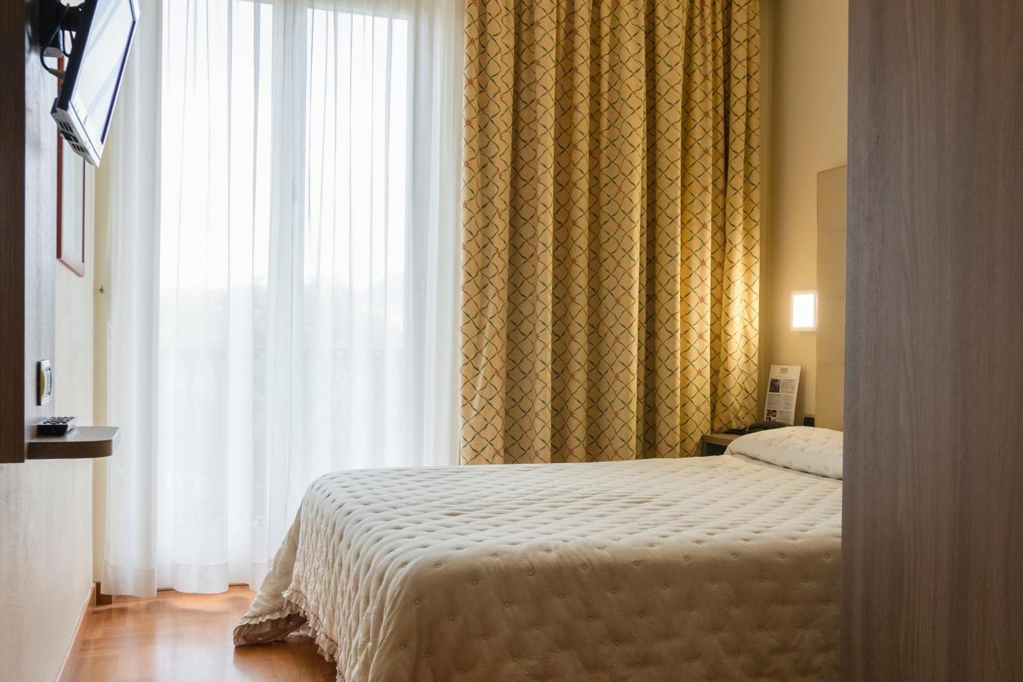 Single Room Garden View