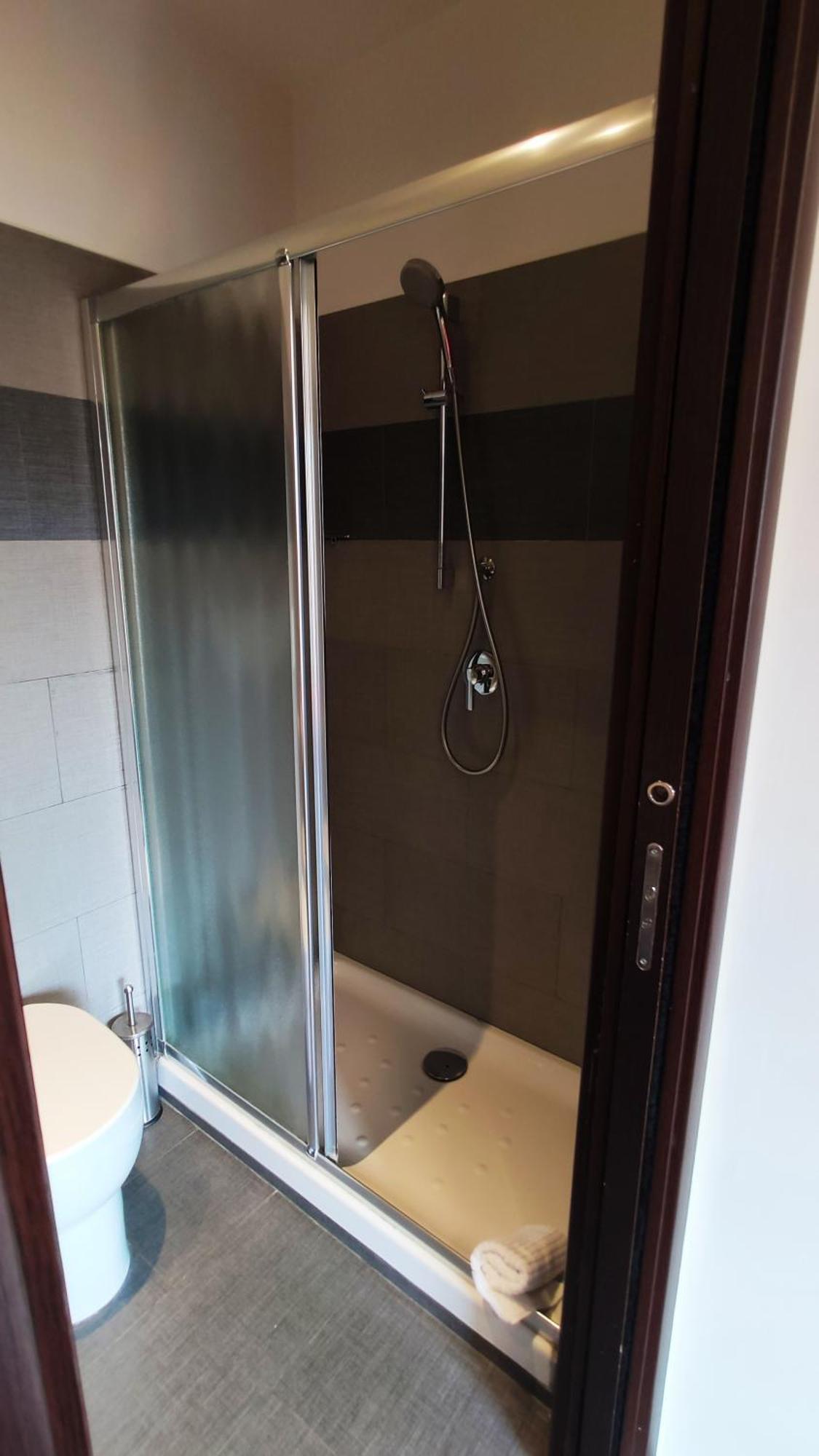 Habitación Individual con baño privado