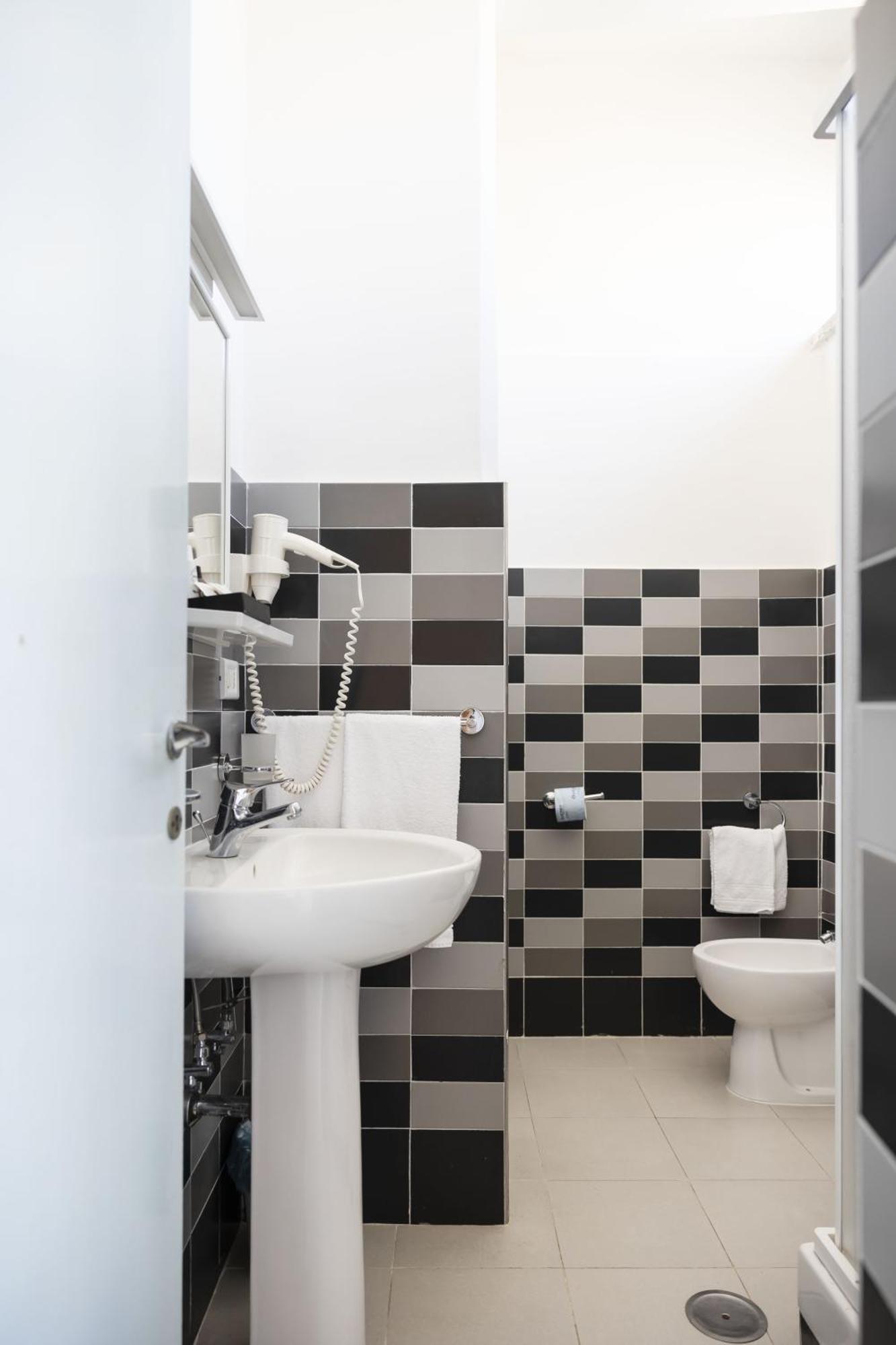 Basic Double or Twin Room