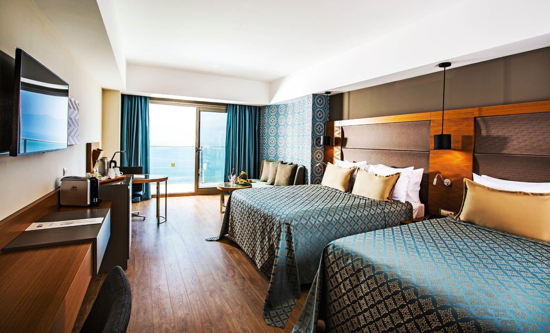 Deluxe Double Room with Two French Bed