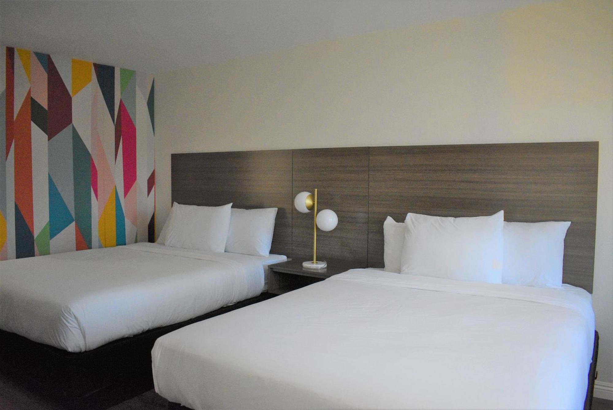Queen Room Two Queen Beds Non-Smoking