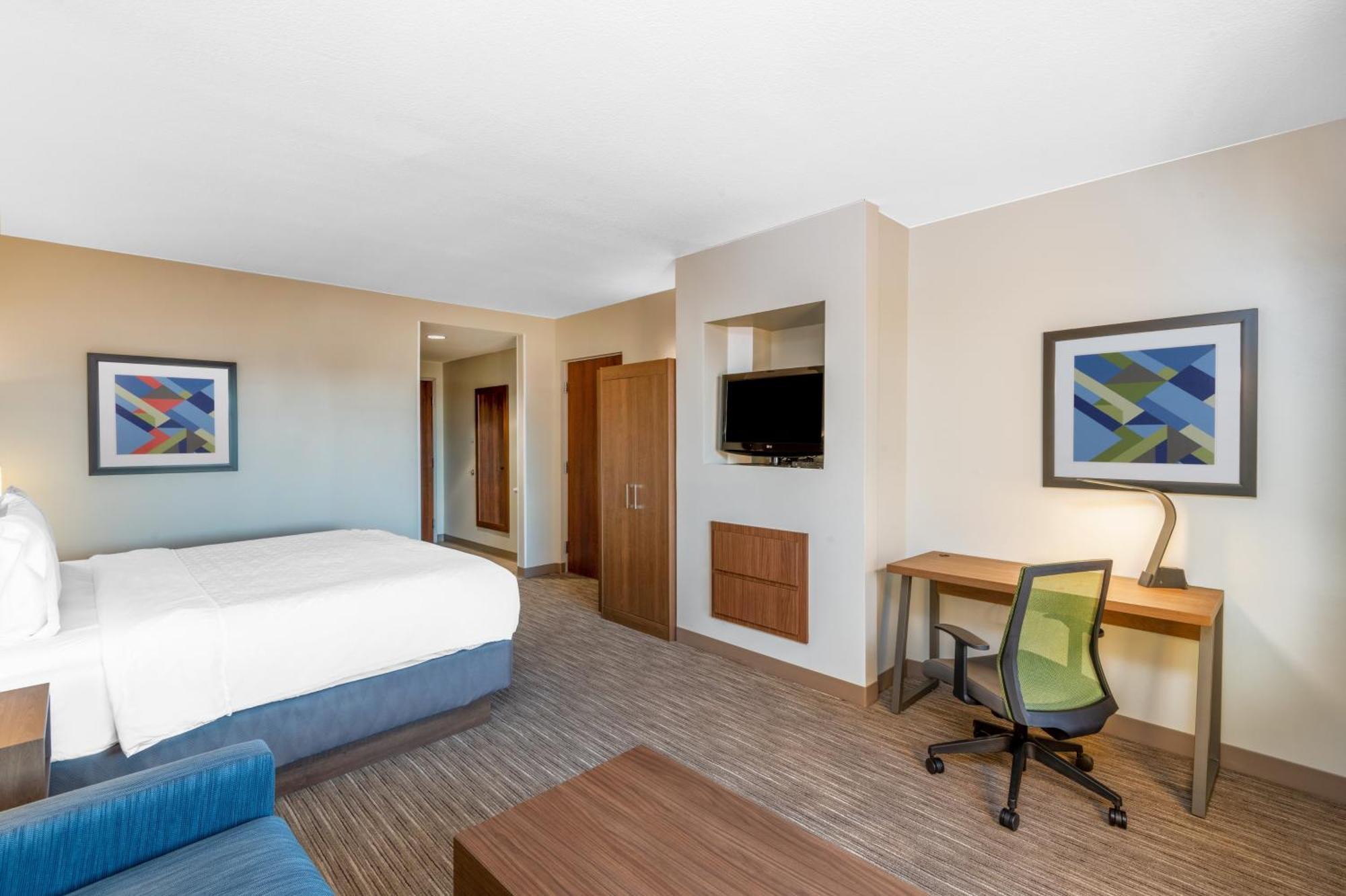 Standard King Room with Extra Floor Space
