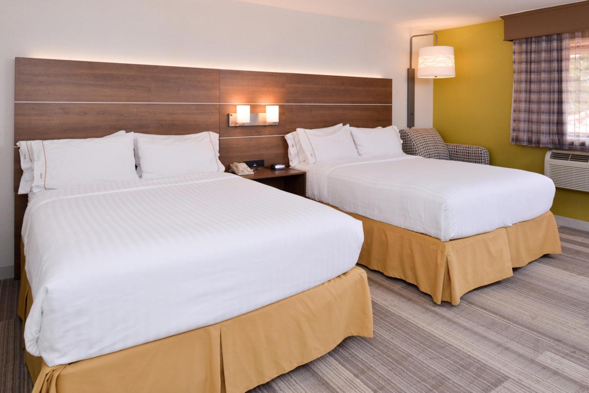 Queen Room with Two Queen Beds