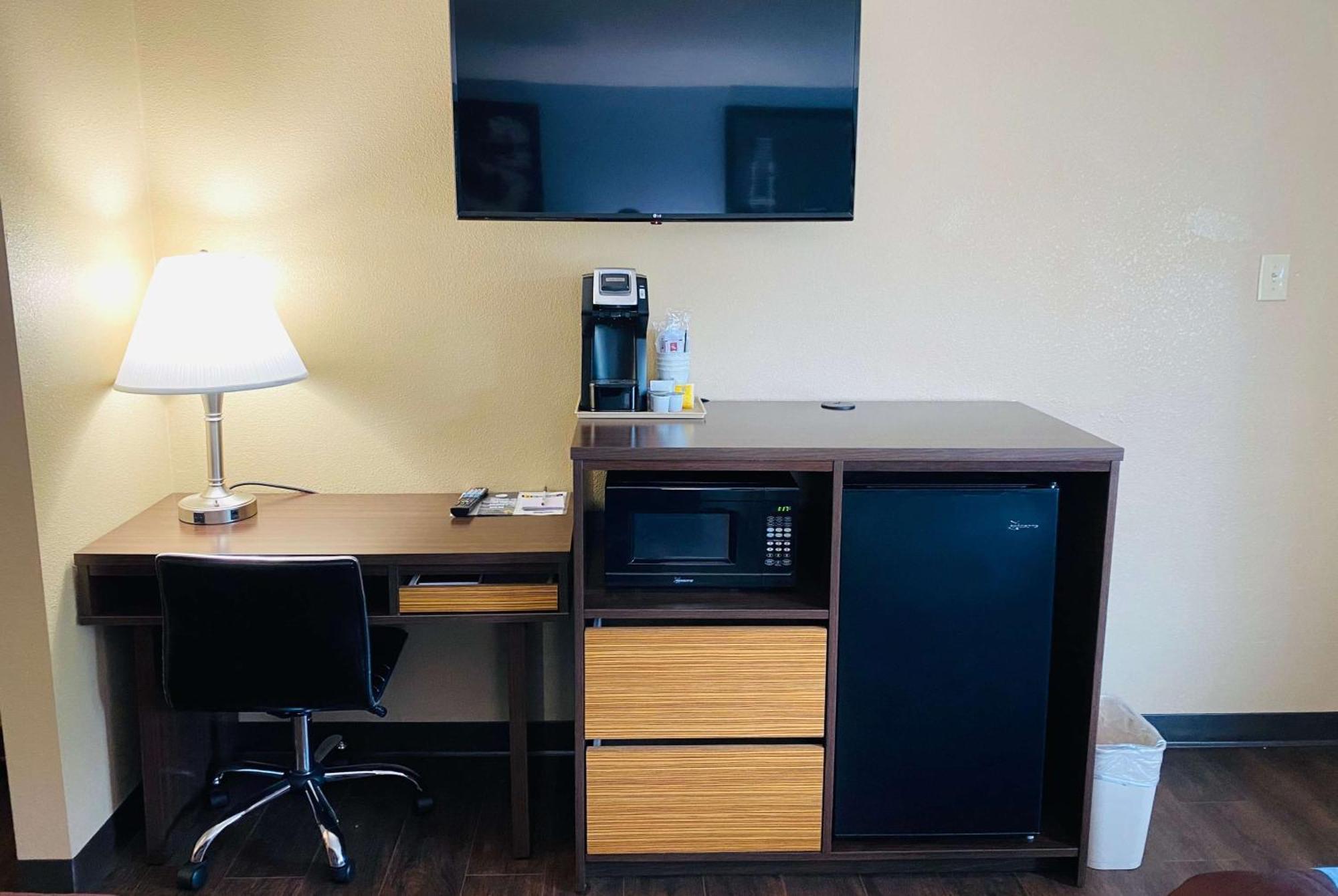 Double Room with Two Double Beds - Non-Smoking