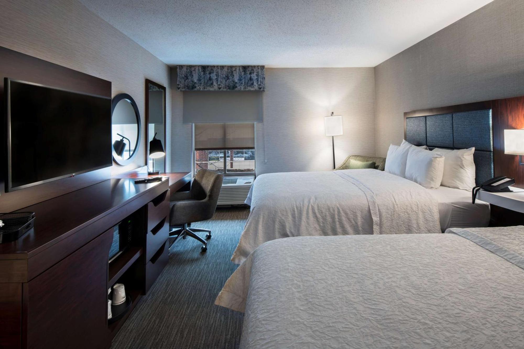 Queen Room with Two Queen Beds - Hearing Accessible/Non-Smoking
