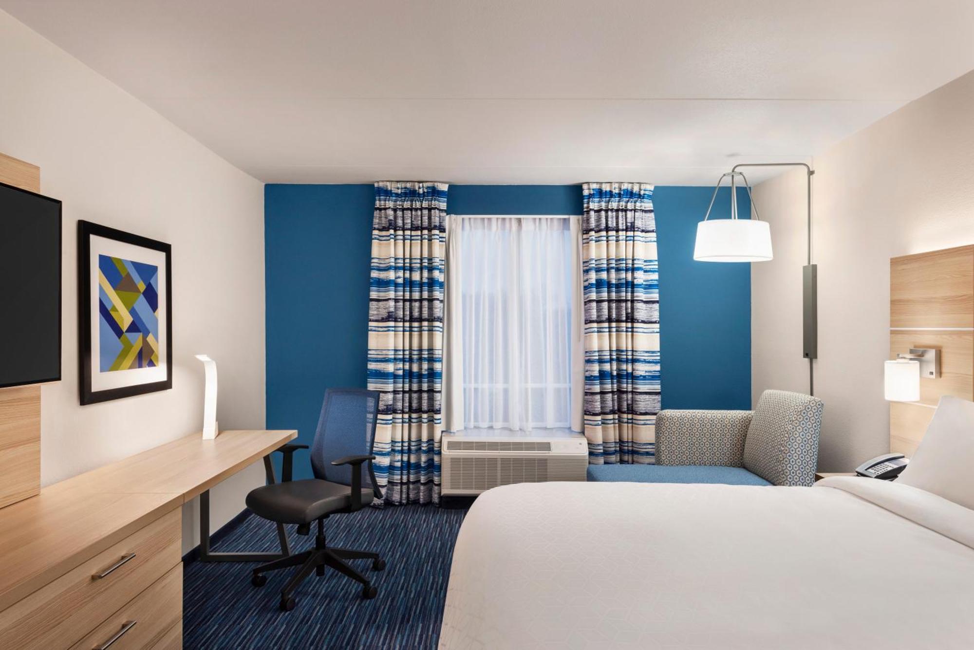 Standard King Room