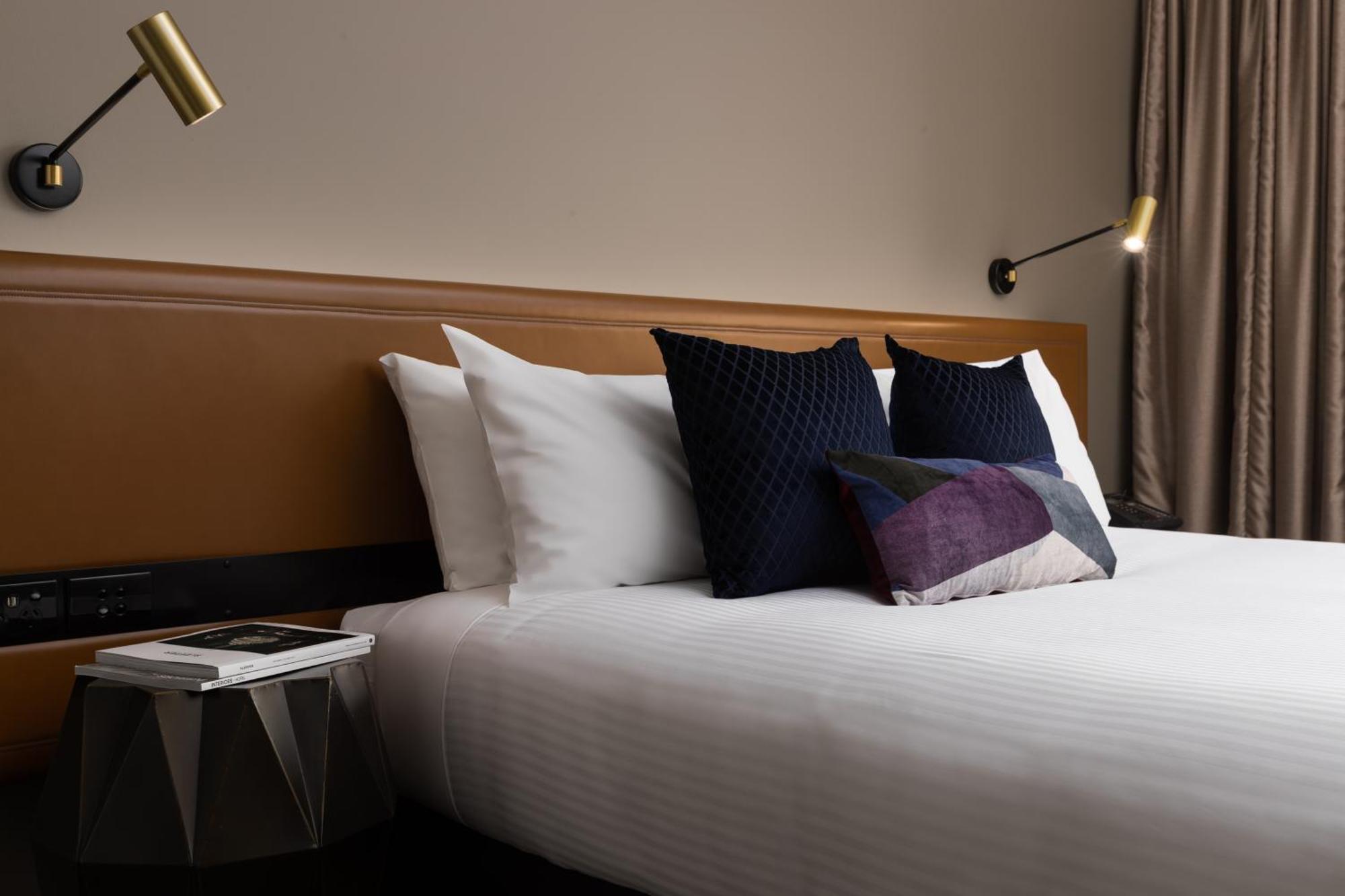 Staycation Package - Standard Queen, Free A la carte breakfast for 2, Free parking, Free Room upgrade subject to availability
