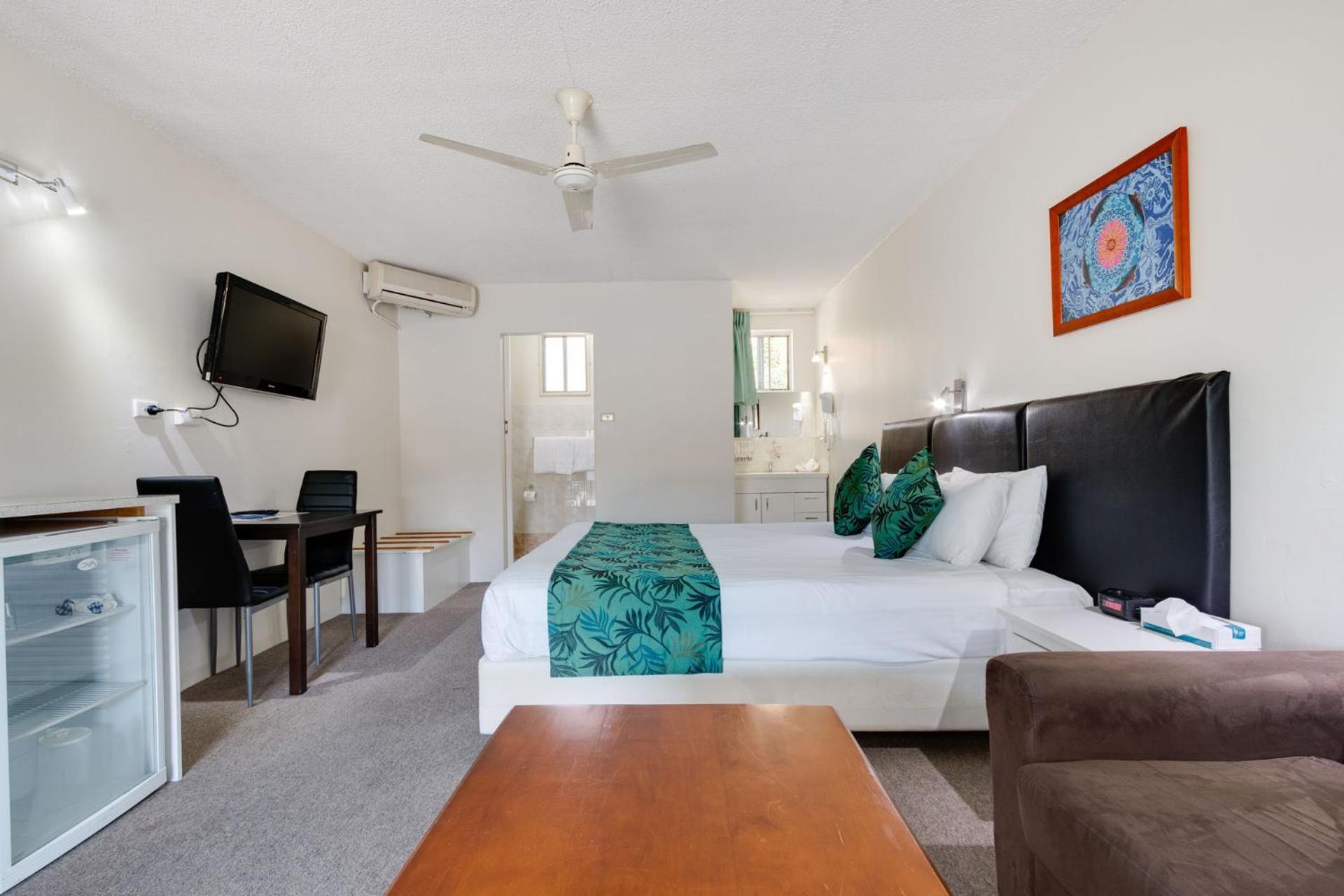 Deluxe King Room
