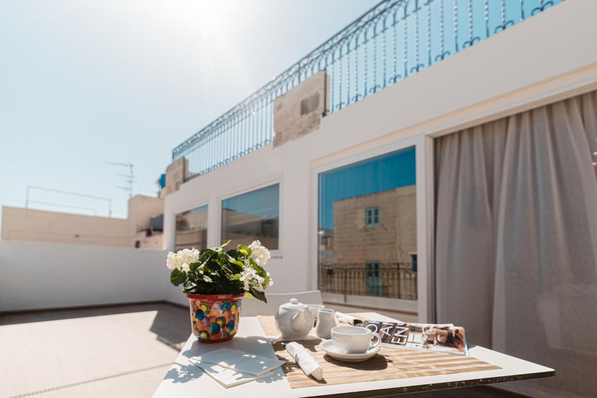 Suite with Terrace Annex