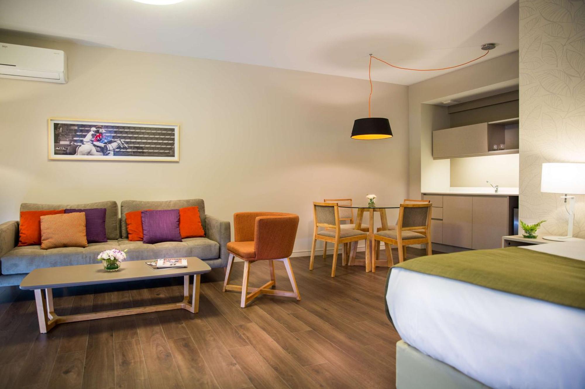 Queen Room - Mobility Access/Non-Smoking,1722987595:JPEG