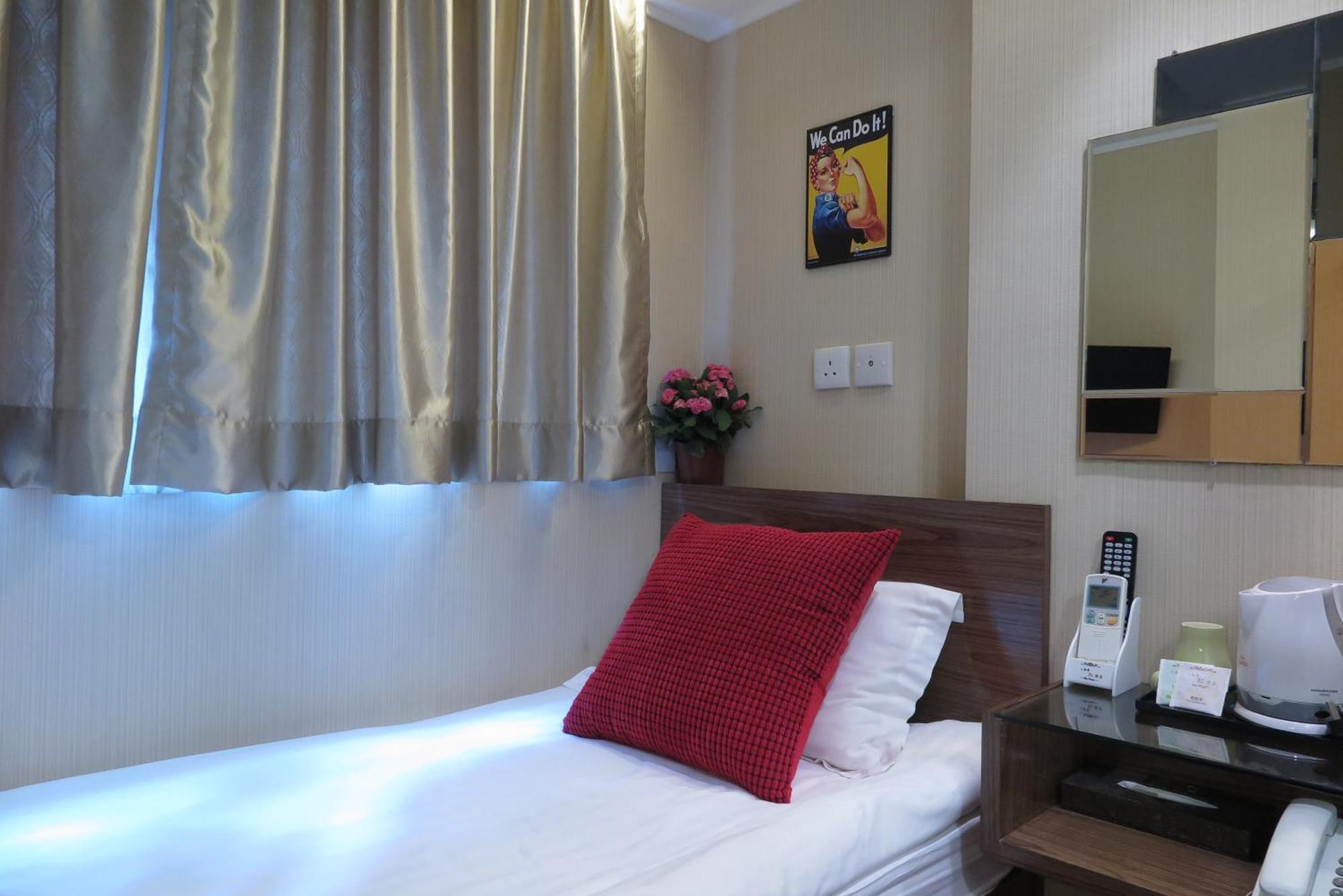 Single Room Private Bathroom