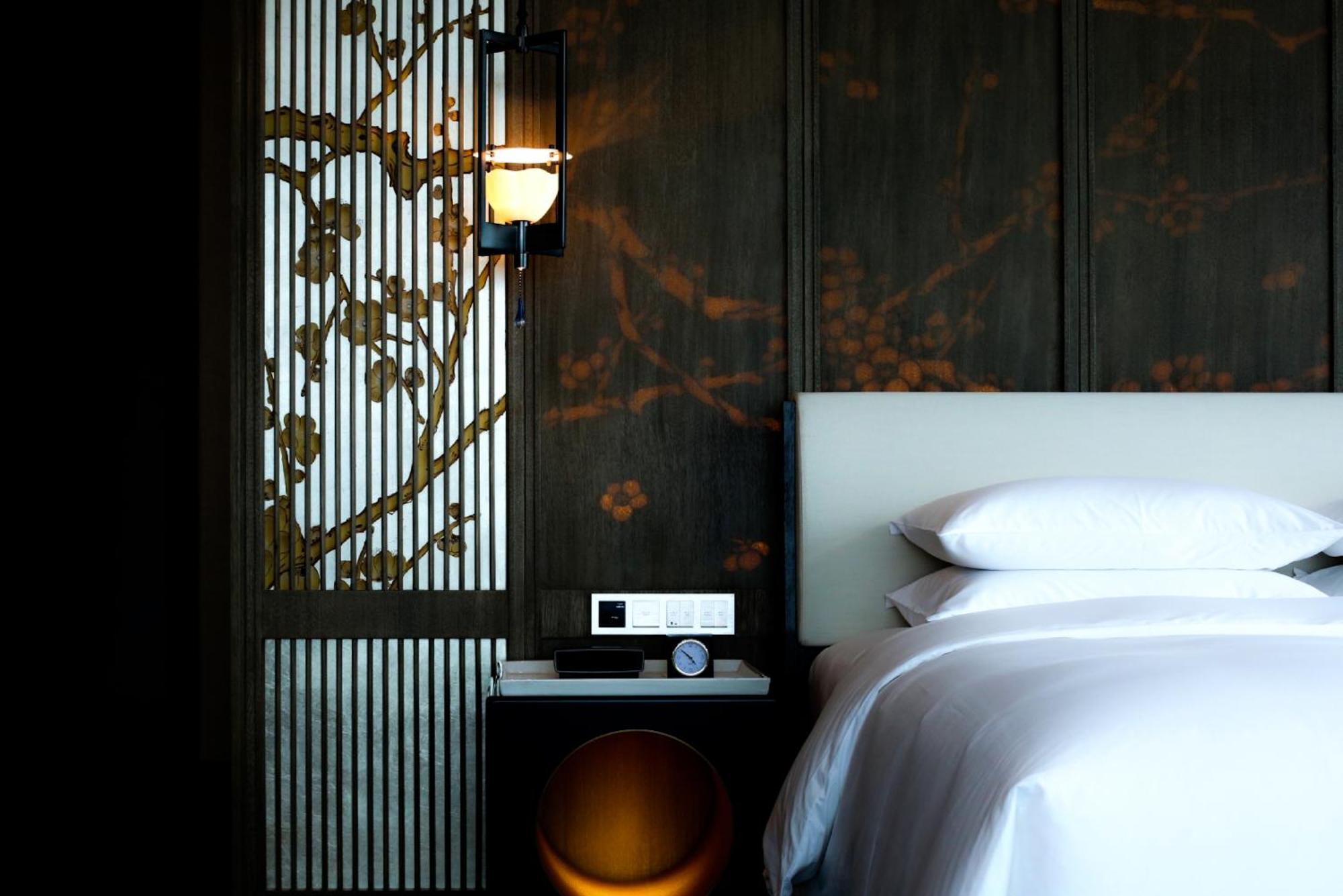 Deluxe King Room,1554024466:JPEG