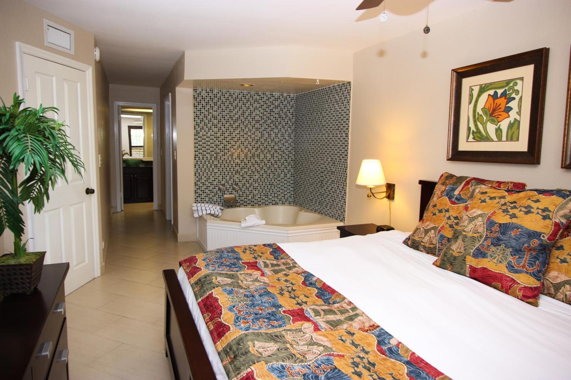 Two-Bedroom Suite Hot Tub