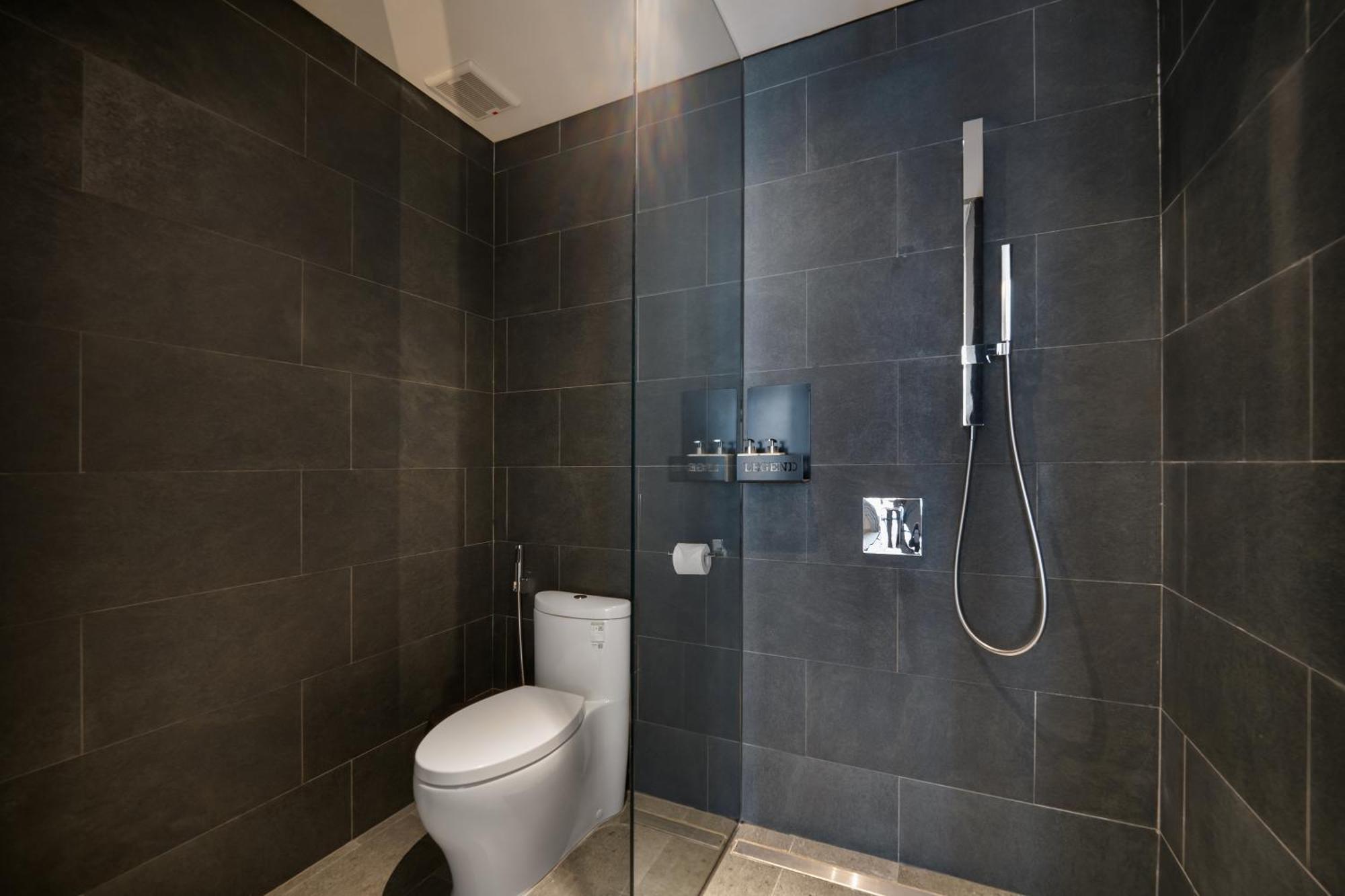 Junior Suite with City View