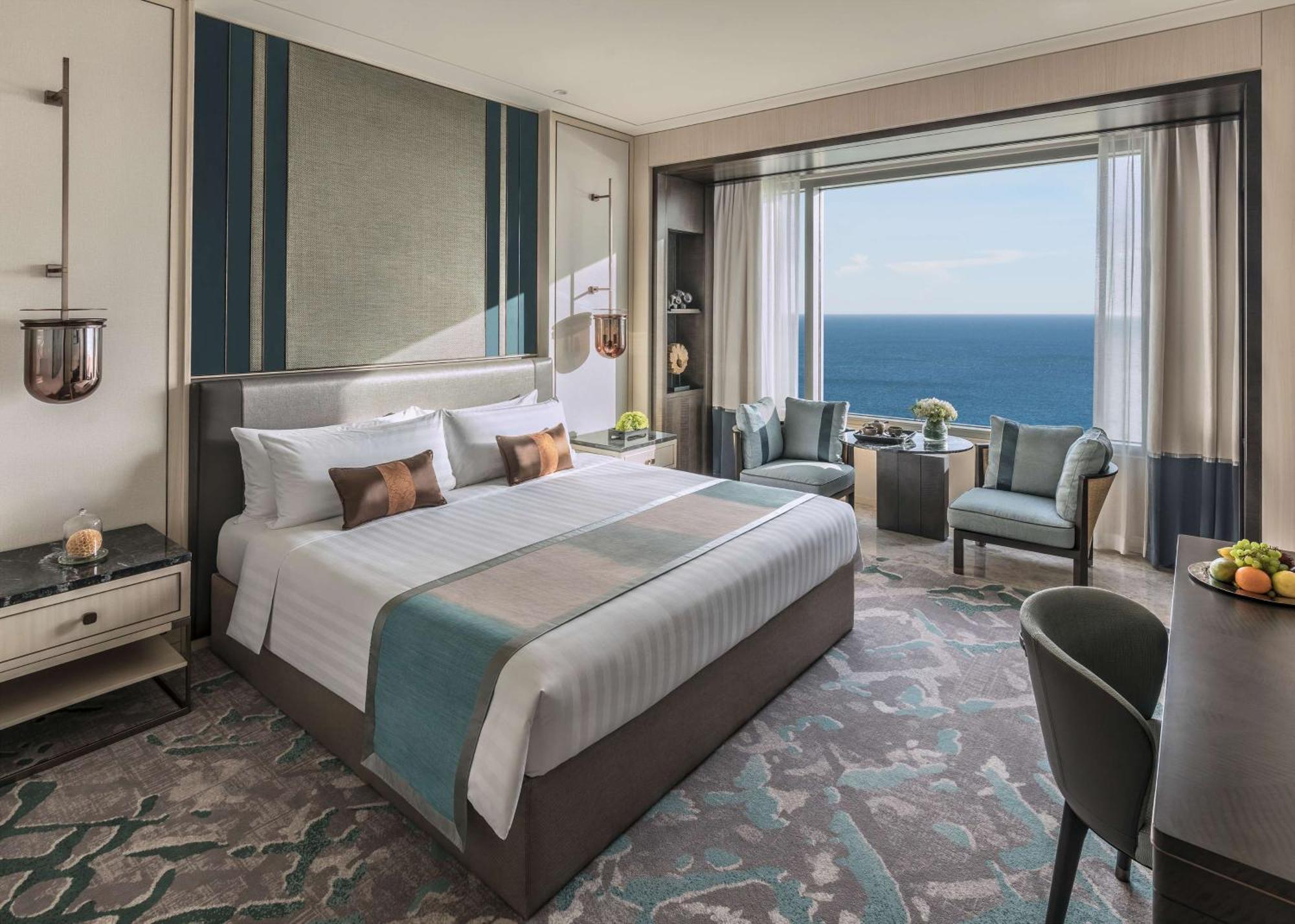 Deluxe Ocean View Twin