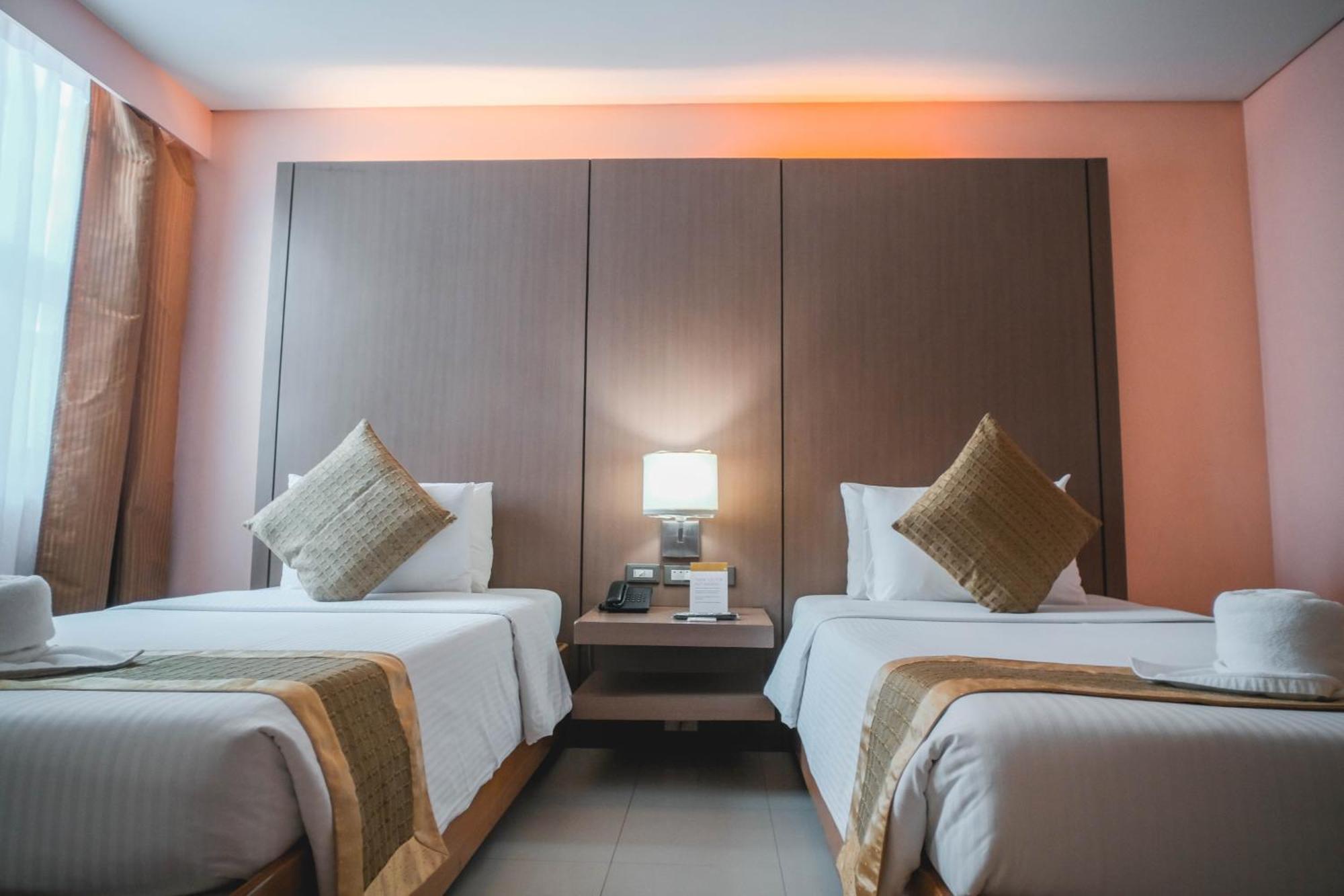 Majestic Twin Room