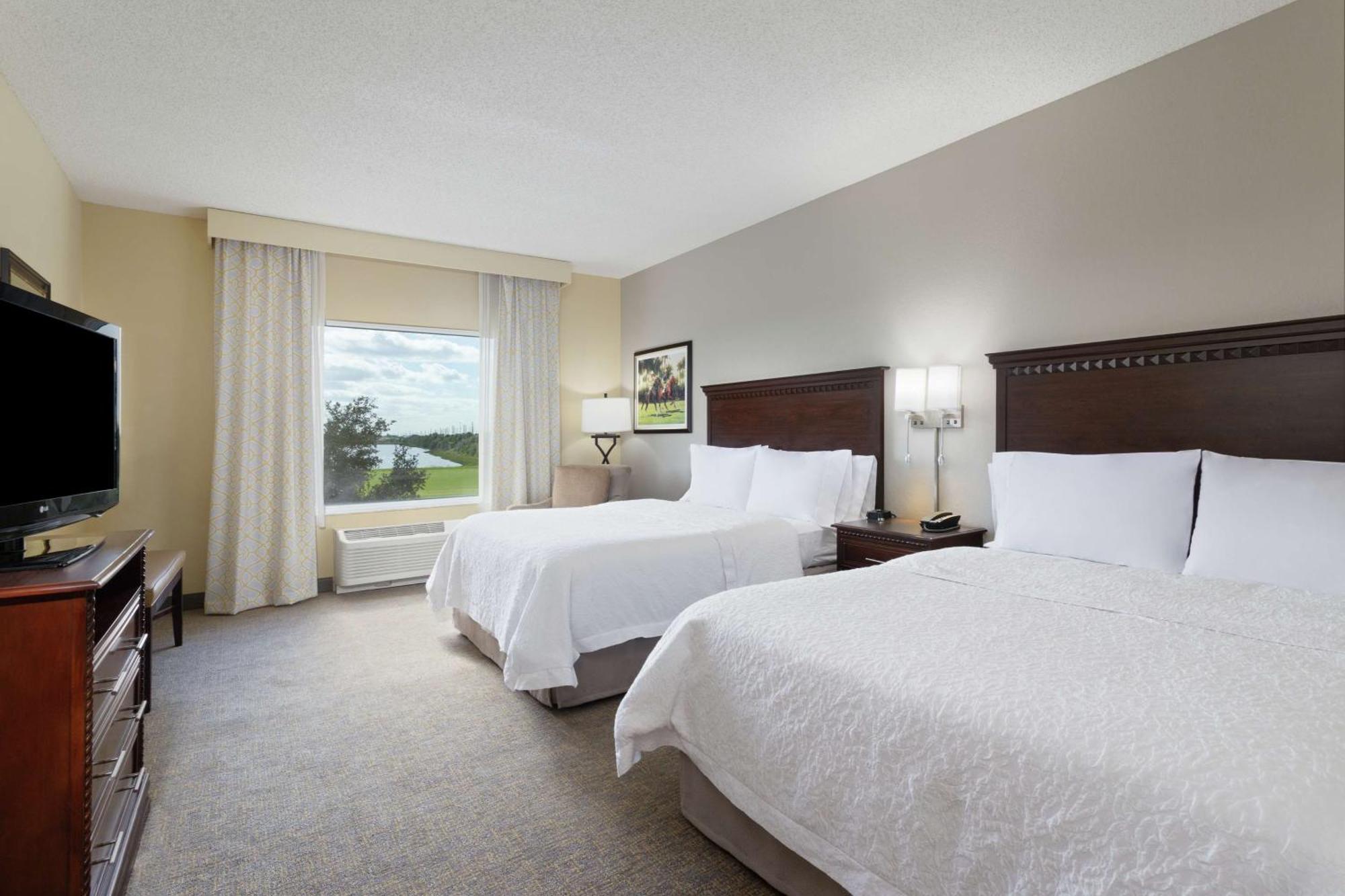 Two-Bedroom Queen Suite - Non-Smoking