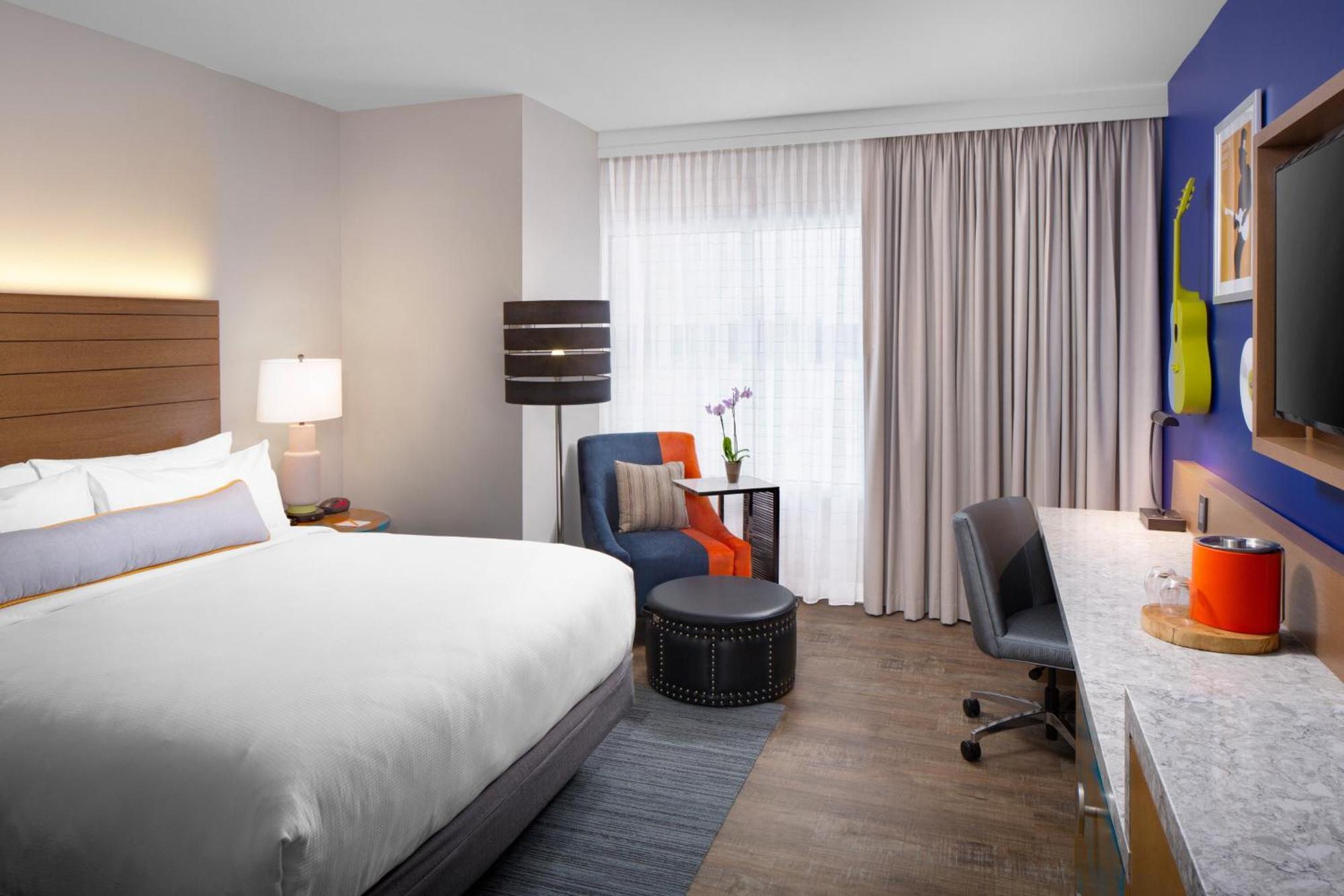 Standard King Room