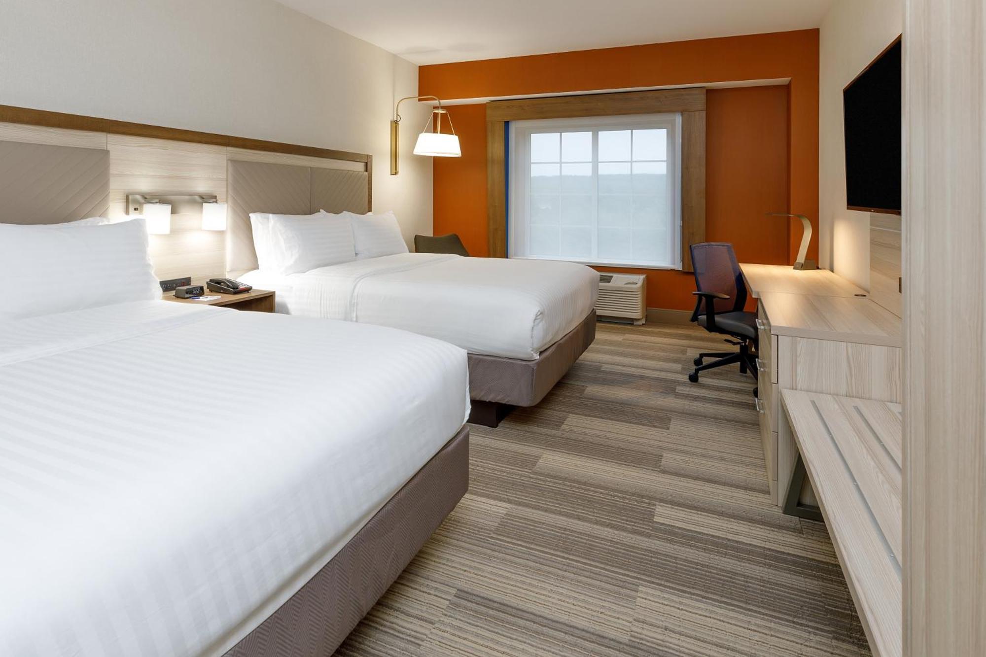 Standard Room Two Queen Beds
