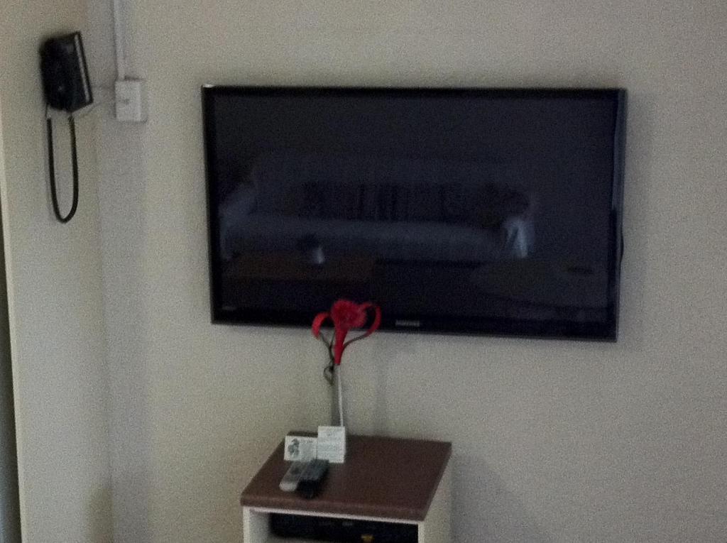 Single Room,1220174278:JPEG