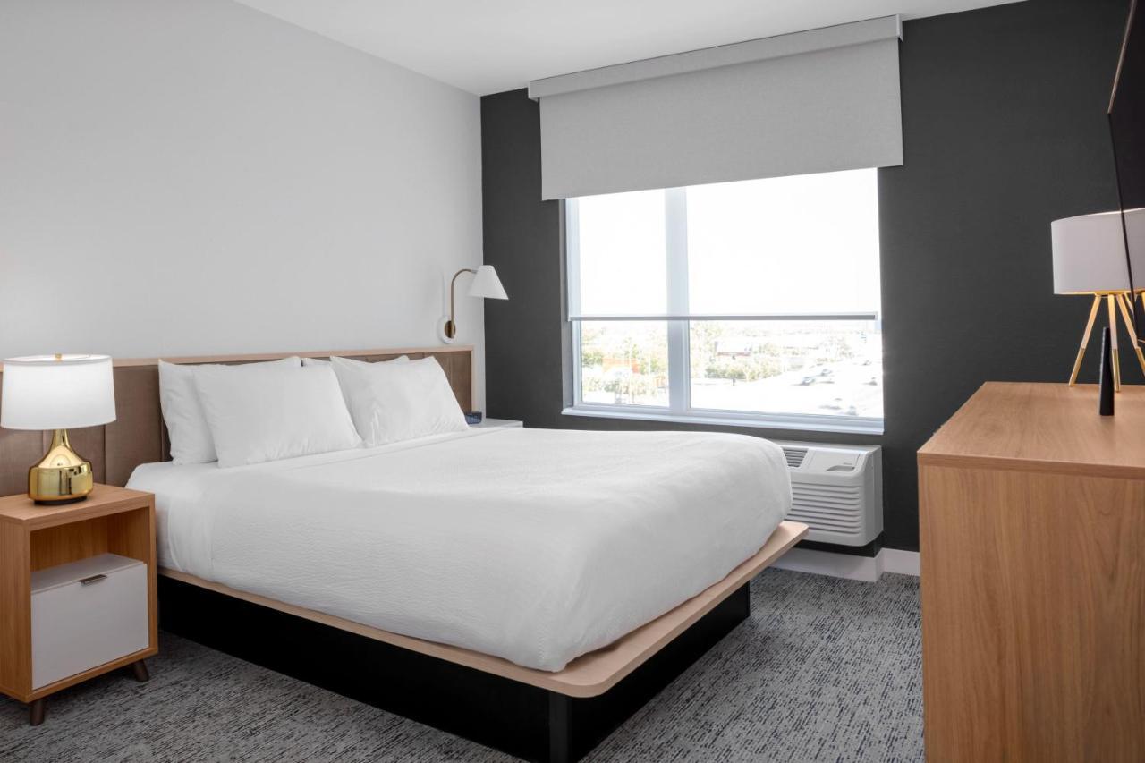 King Studio with Sofa Bed and City View