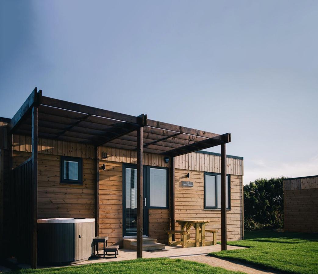 Lakeside Studio - Dog Friendly