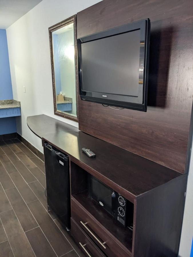 Budget Double Room - Smoking