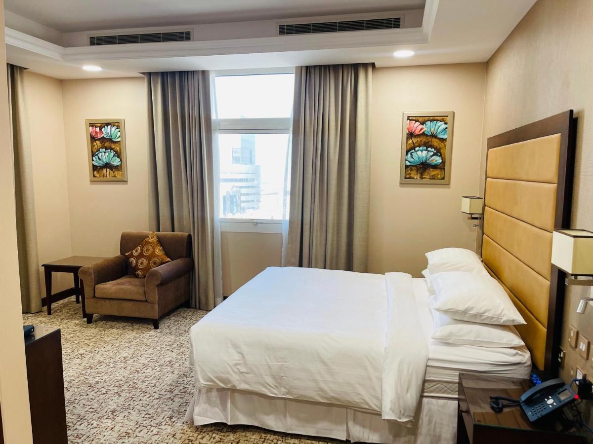 Standard King Room