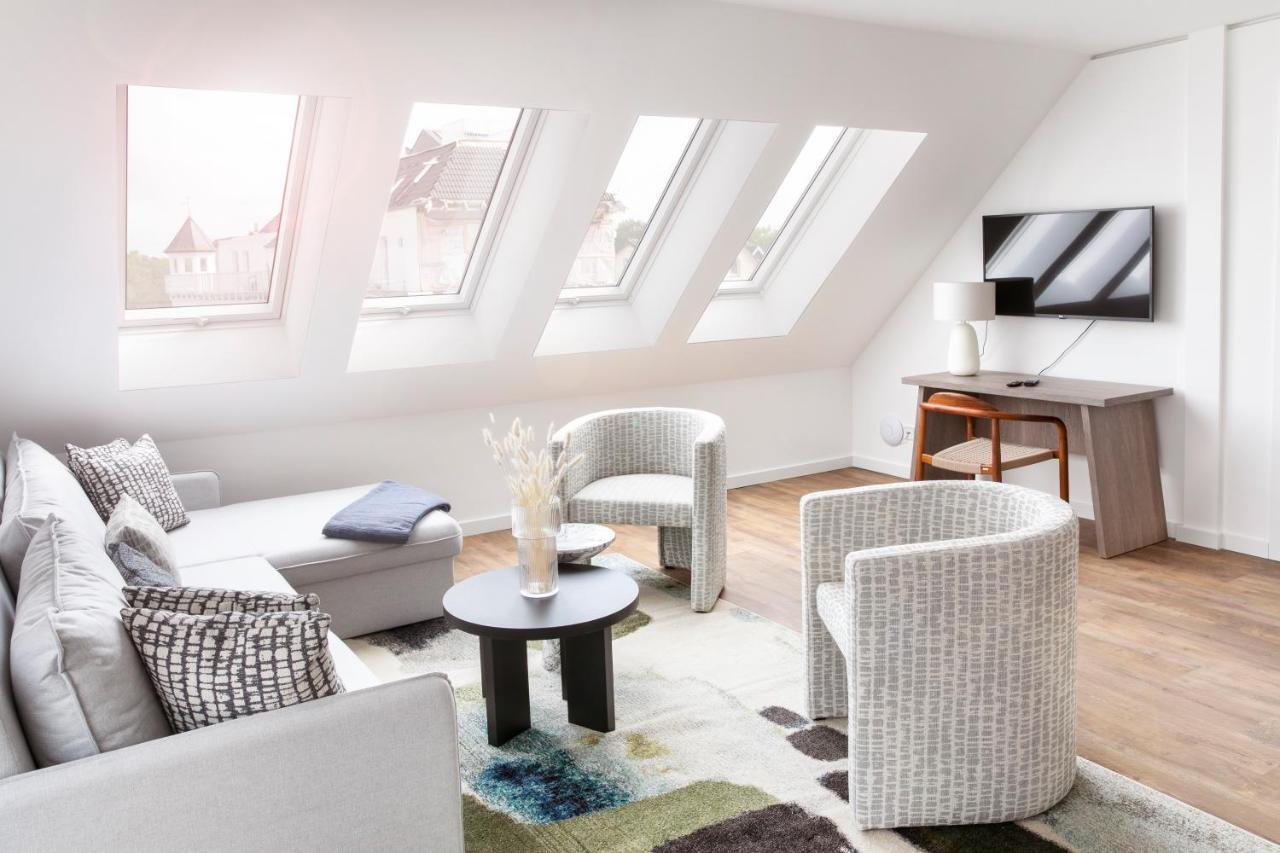 Apartment mit Balkon