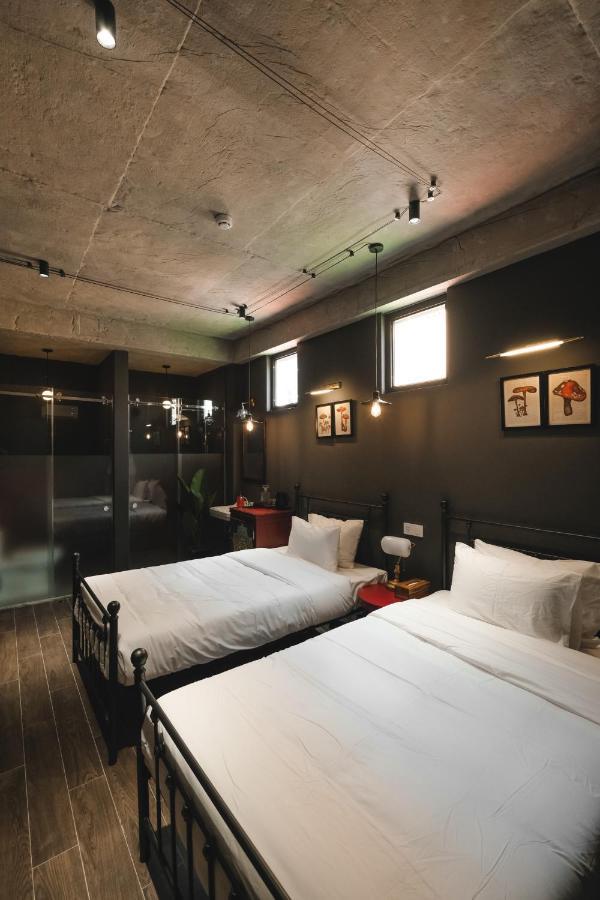 Twin Room,1466139992:JPEG