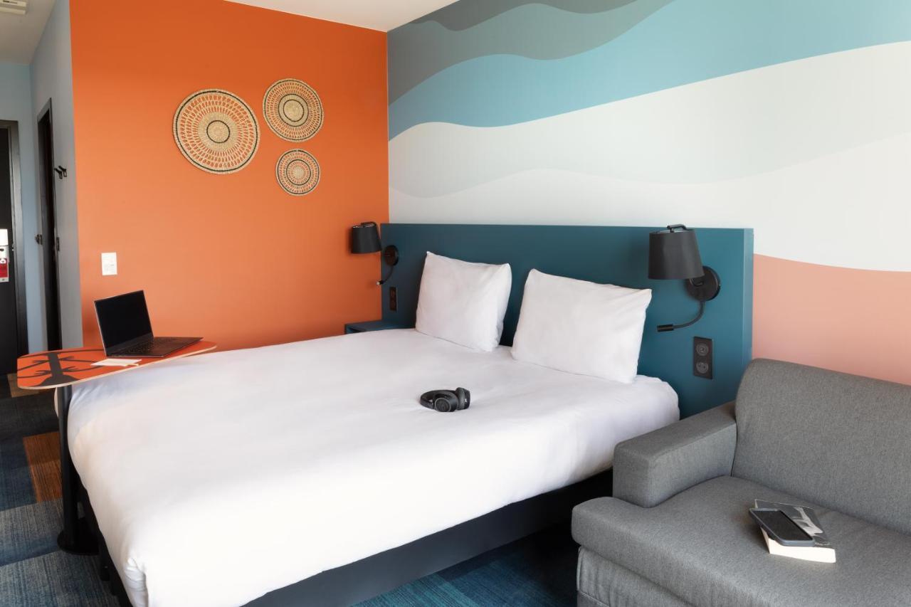 Premium Family Room with One Double Bed and Sofa Bed