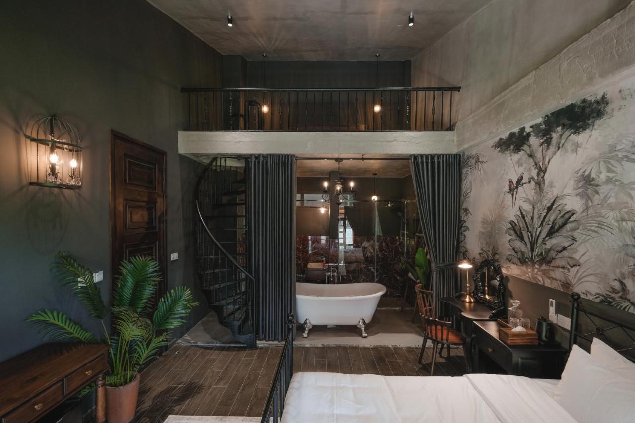 Duplex Quadruple Room