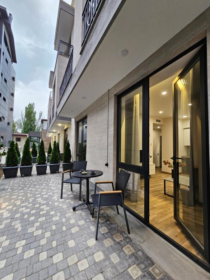 Studio Balcony