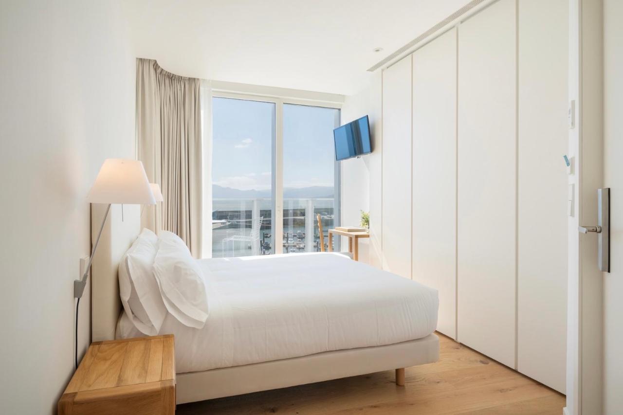 Deluxe Double Room with Balcony and Sea View