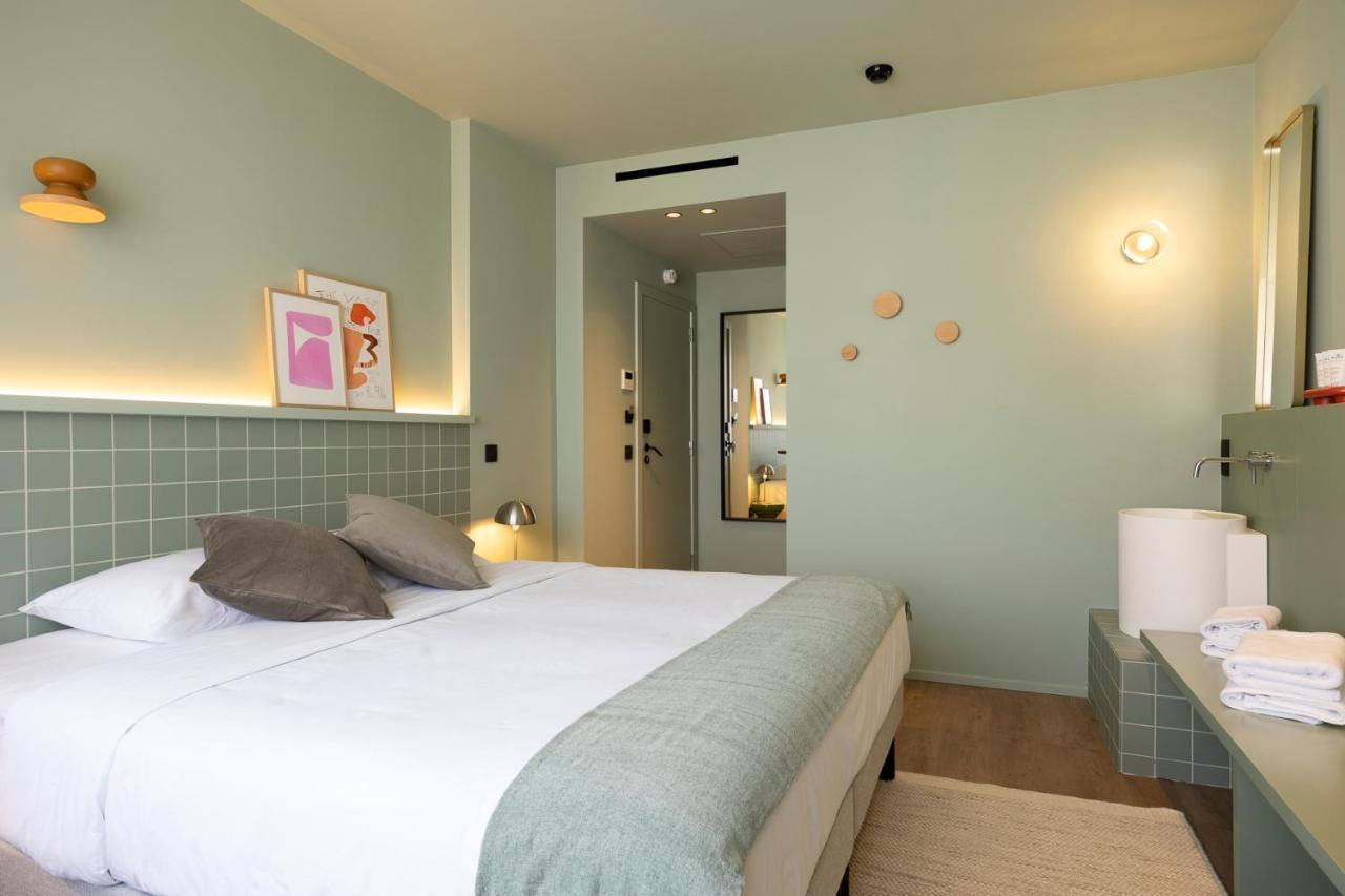 Standard Double Room,1466584487:JPEG