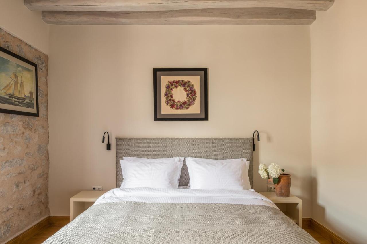King Room with Spa Bath