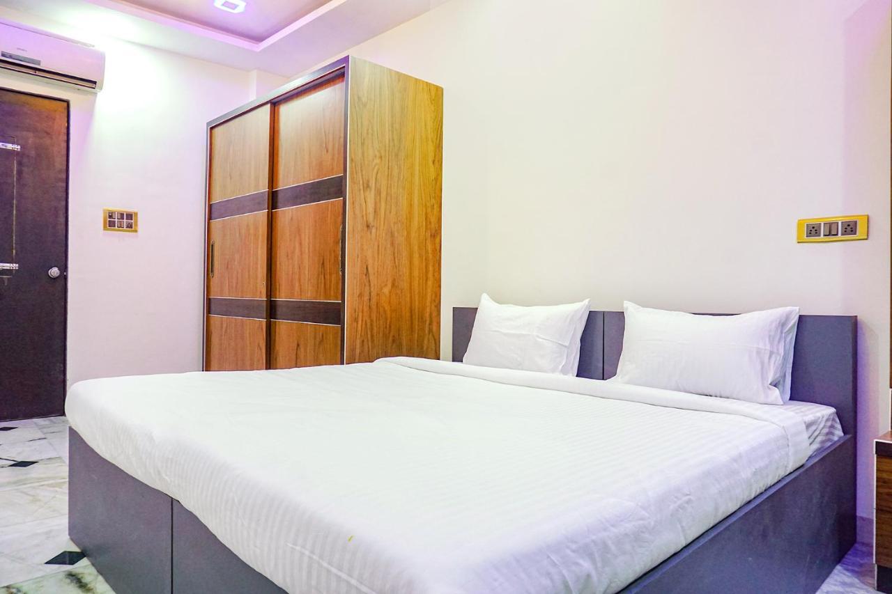 Double Room with Shared Toilet