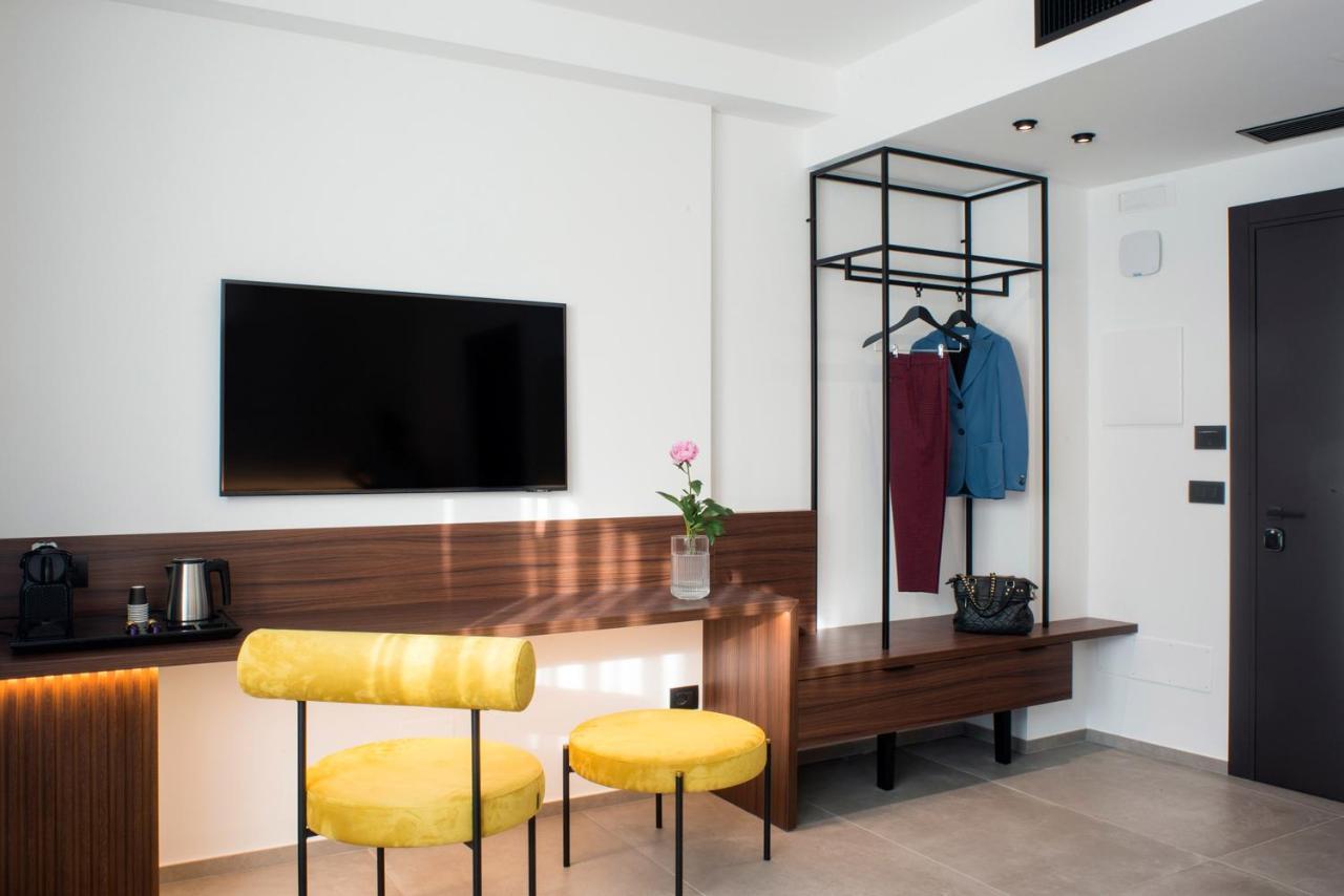 Standard  Matrimonial Triple Room