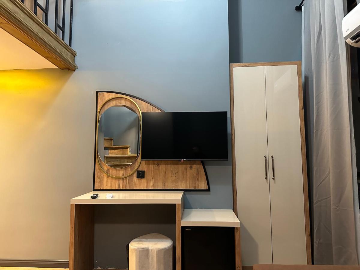 Quadruple Room,1467050771:JPEG