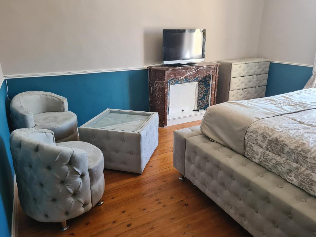Chambre Double - Vue sur Piscine