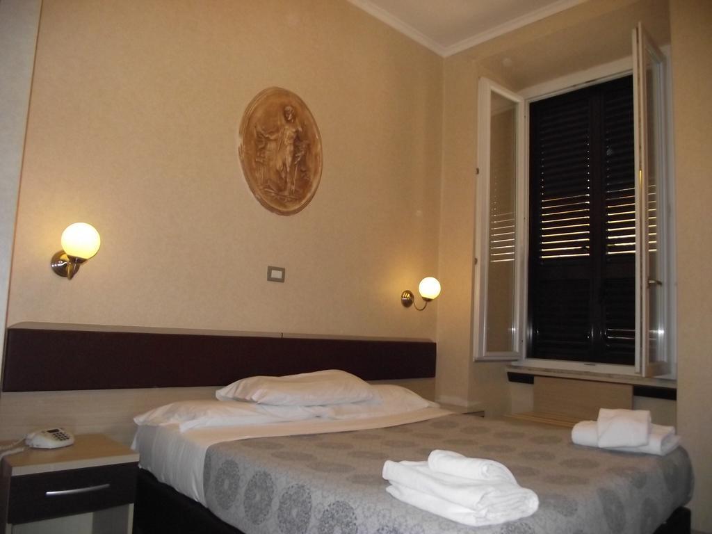 Standard Double Room,146875241:JPEG