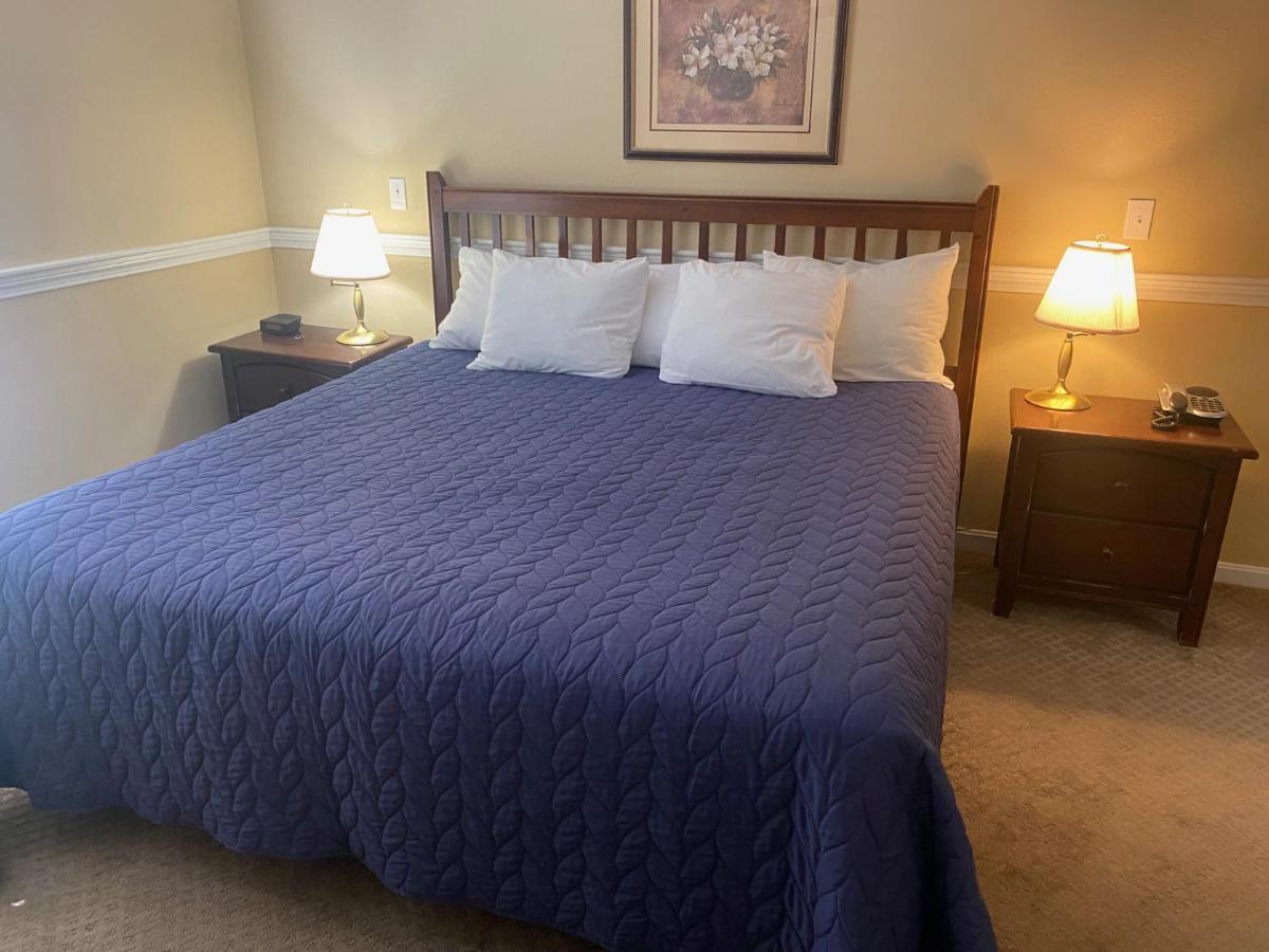 Two-Bedroom Manor
