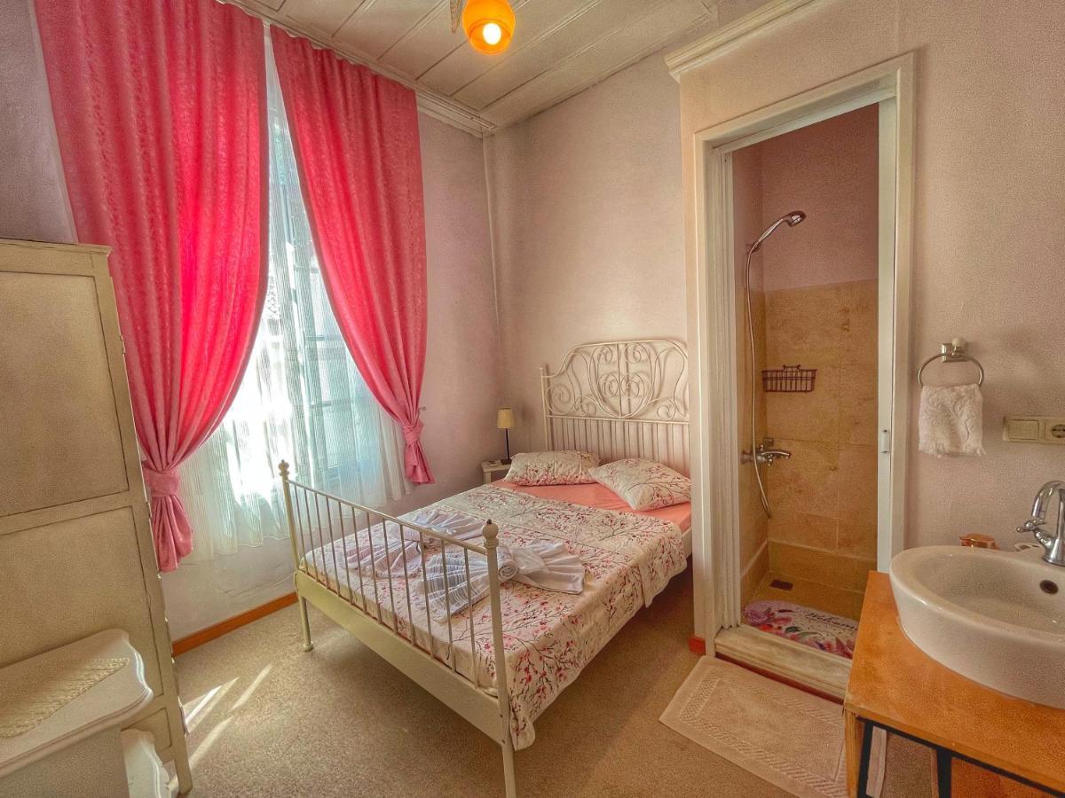 Standart Çift Kişilik Oda