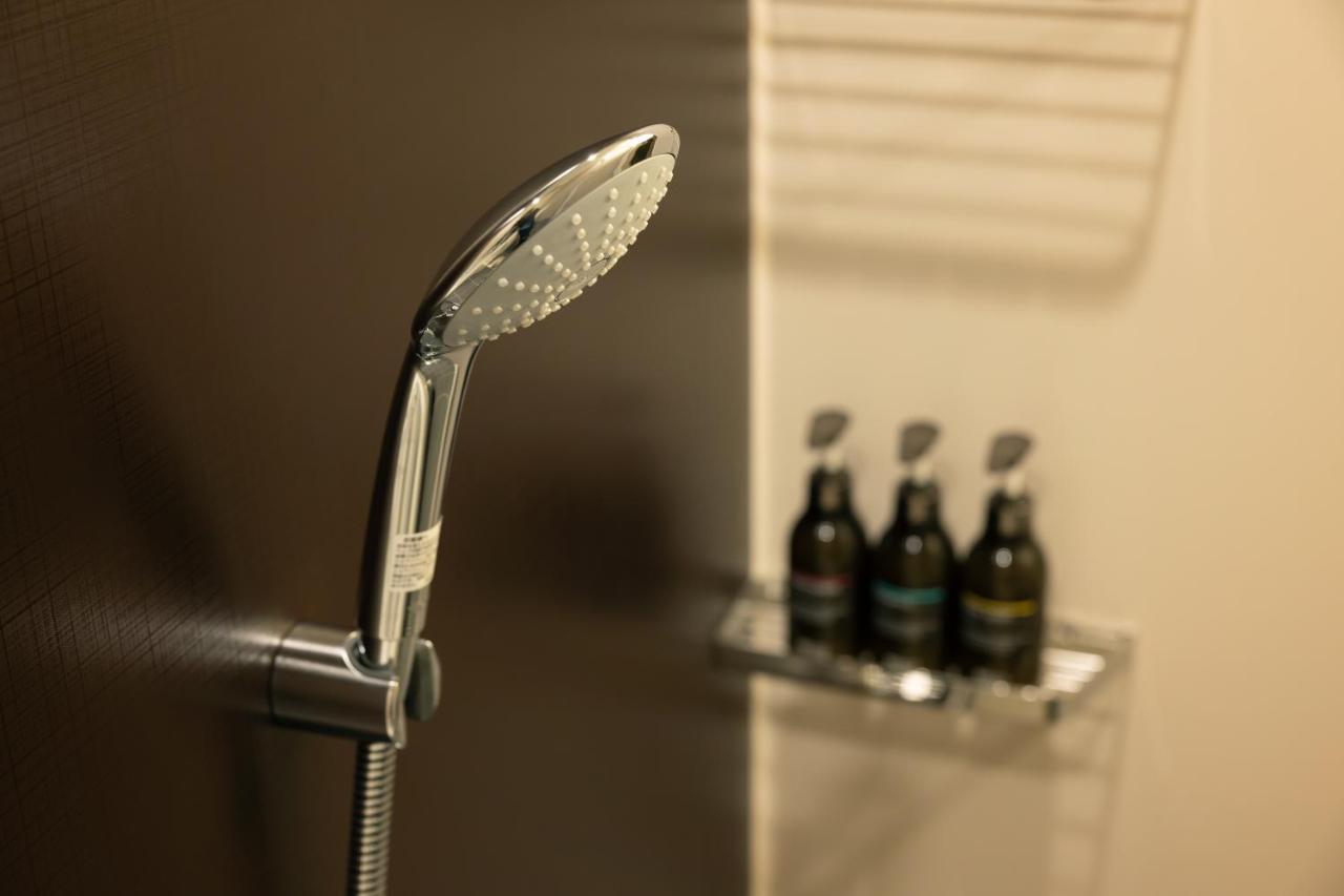 Twin Room with Shower