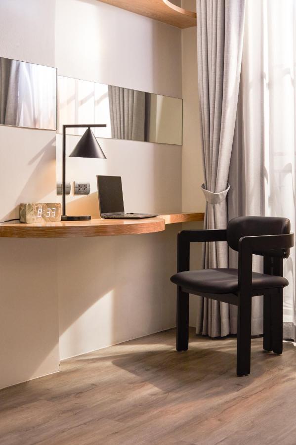 Deluxe Double or Twin Room,1469025791:JPEG