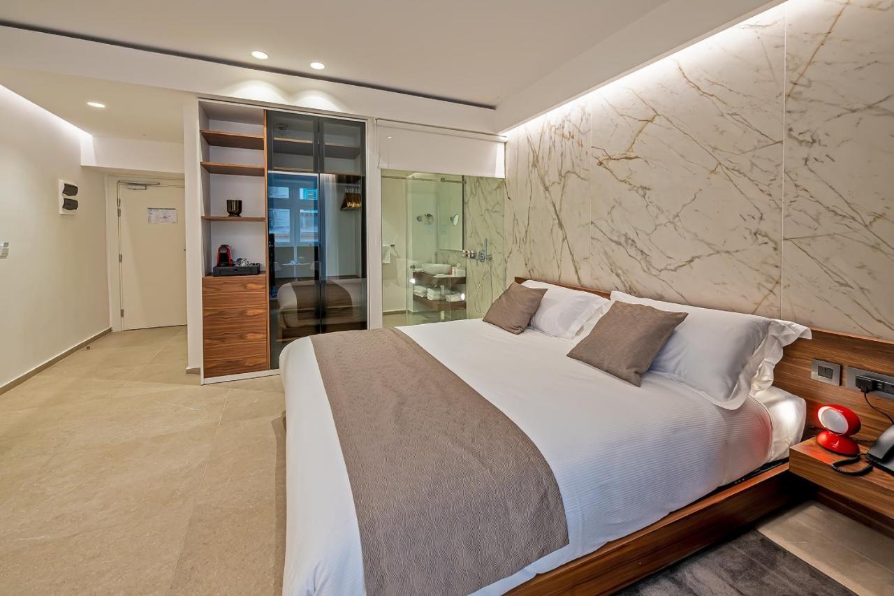 Deluxe Room with Maltese Balcony - Street View