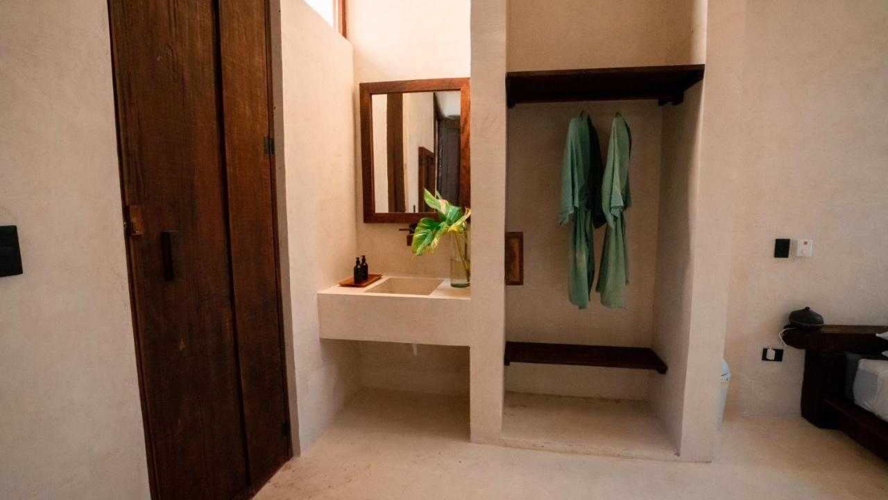 Junior Suite,1556772748:JPEG